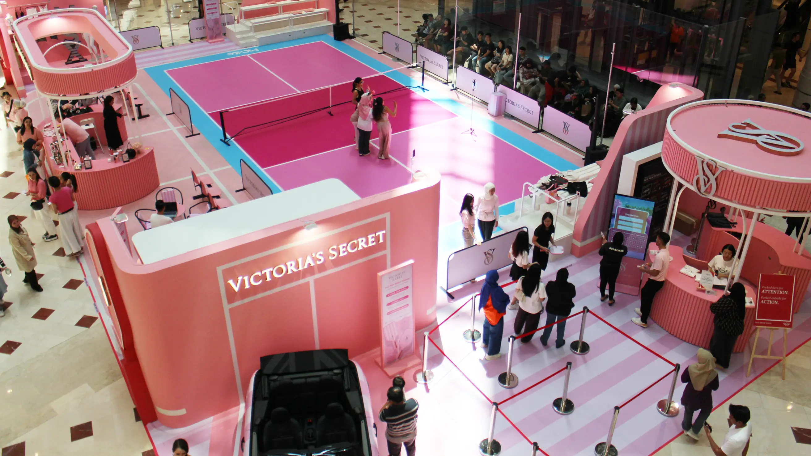 VSX branded pickleball court in the Suria KLCC atrium